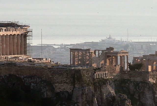 Αποκαταστάθηκε το αλεξικέραυνο στον αρχαιολογικό χώρο της Ακρόπολης