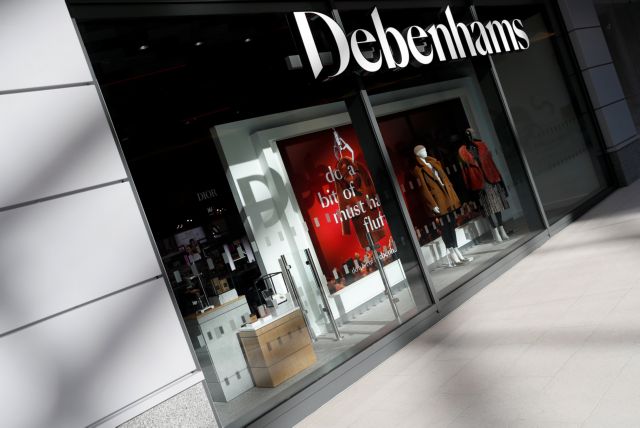 Βρετανία: Στα χέρια των πιστωτών της η Debenhams
