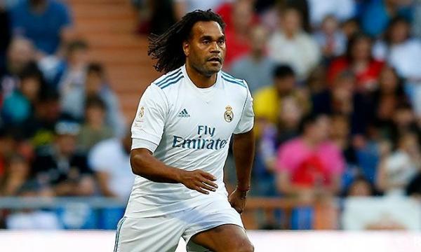 Ο Κριστιάν Καρεμπέ παίζει ξανά με τους θρύλους της Ρεάλ