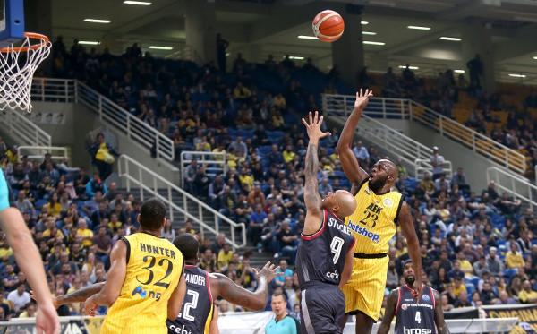 ΑΕΚ : Ο κόσμος δίνει… φτερά στην πτήση για το Final 4