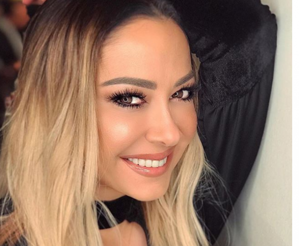 Η μεταμόρφωση της Μελίνας Ασλανίδου