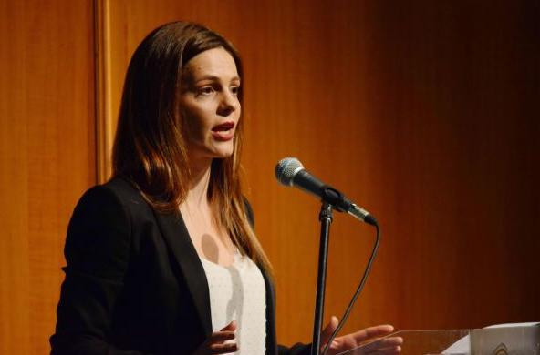 Αχτσιόγλου: «Ντροπιαστική η αντίδραση της ΝΔ στην υπόθεση Novartis»