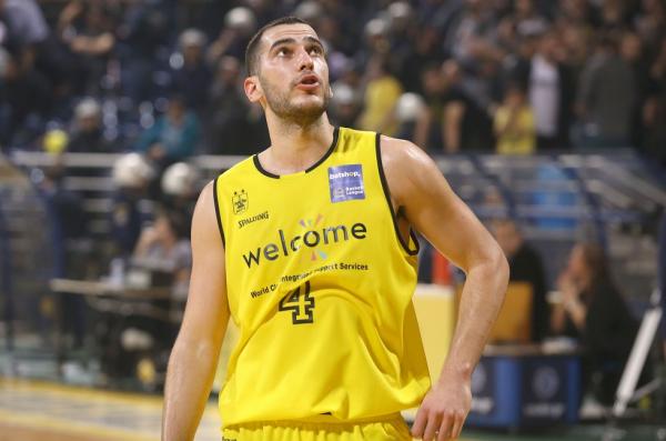 Άρης : Γλίτωσε τα χειρότερα ο Μποχωρίδης