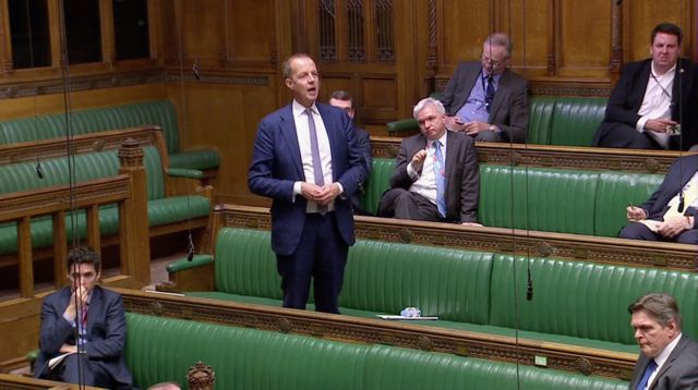 Brexit: «Τα βρόντηξε» ένας ακόμα βουλευτής της Μέι