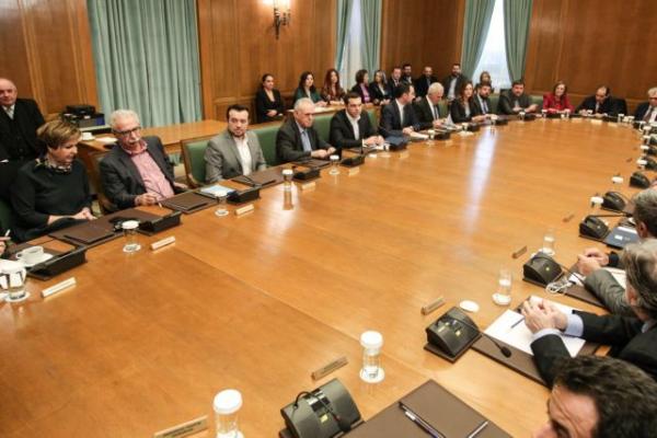 Editorial Ta Nea: Political exploitation