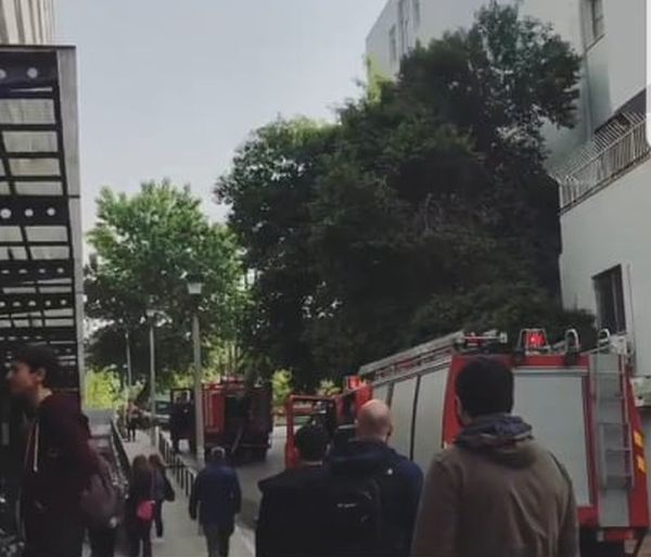 Σε εξέλιξη φωτιά στο Αριστοτέλειο πανεπιστήμιο