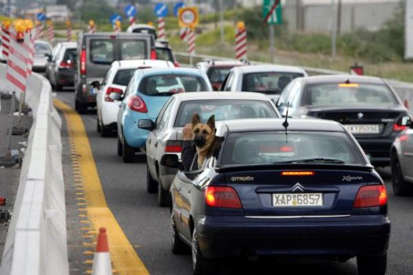 Αργίες 2019: Πότε και ποια είναι τα επόμενα τριήμερα μετά το Πάσχα