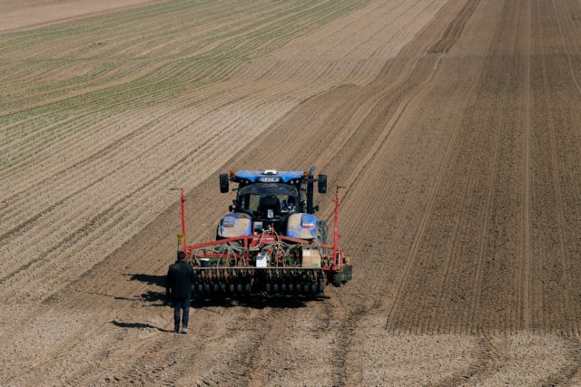 EY: Μονόδρομος για την αγροτική βιομηχανία ο μετασχηματισμός