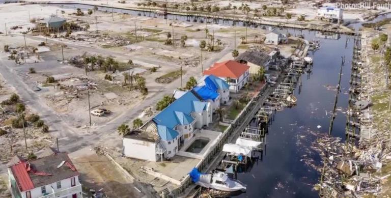 ΗΠΑ: Ο τυφώνας Μάικλ ο ισχυρότερος που έπληξε τη χώρα τα τελευταία 27 χρόνια