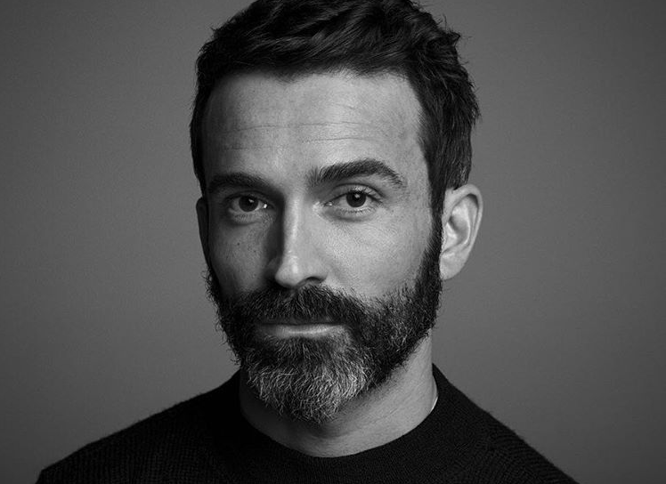 Ο Ντάνιελ Ρόζμπερι στο τιμόνι του οίκου Schiaparelli