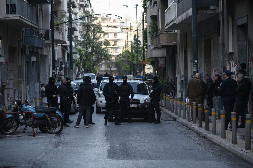 Επιχείρηση Εξάρχεια: Τρεις συλλήψεις και μεγάλες ποσότητες ναρκωτικών