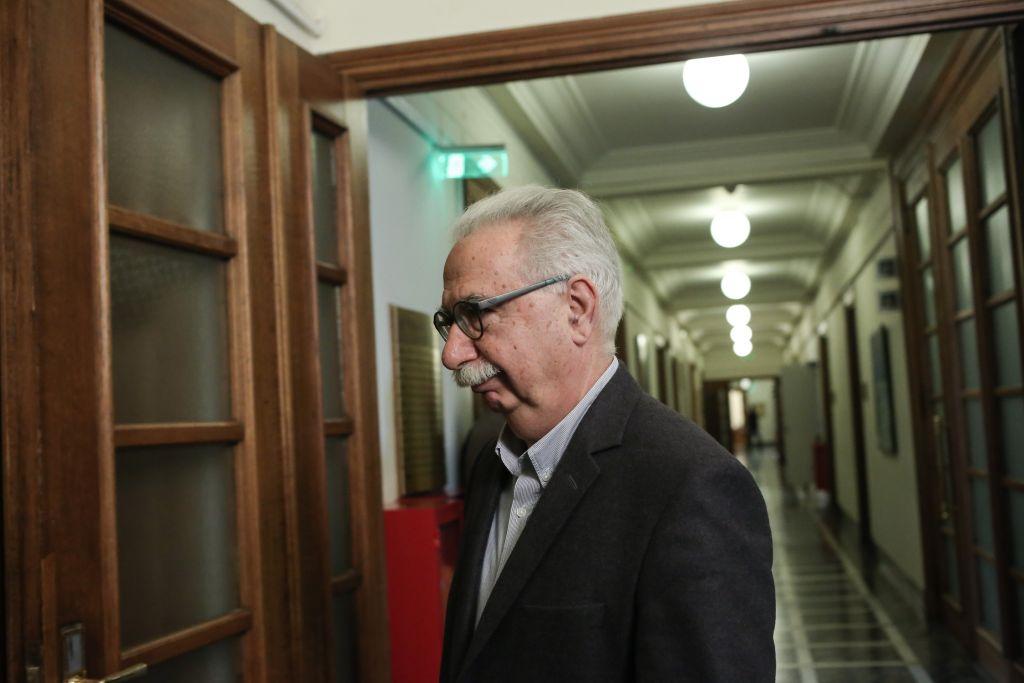 Νομοσχέδιο Γαβρόγλου – Ρουσφετολογική ίδρυση τμημάτων με φόντο τις κάλπες