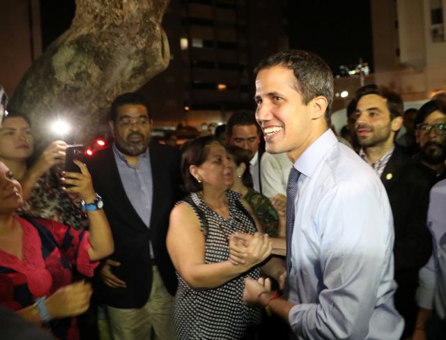 Βενεζουέλα : Ηραν την ασυλία του Γκουαϊδό, προχωρούν την ποινική δίωξή του