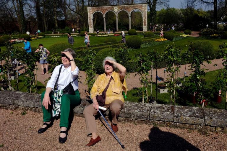 Ανοιξιάτικος αλλά και άστατος ο καιρός την Τρίτη του Πάσχα