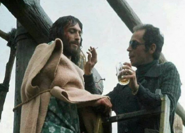 Ο Ιησούς από τη Ναζαρέτ: Άγνωστες πτυχές του θρυλικού έπους του Τζεφιρέλι