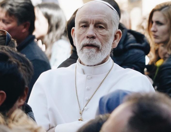 Ο Τζον Μάλκοβιτς είναι ο νέος «Πάπας»