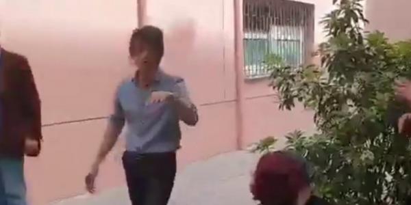 Πάρτι στο Twitter με Καρανίκα – «Ίδιος ο Στάθης Ψάλτης στο “Τροχονόμος Βαρβάρα”»