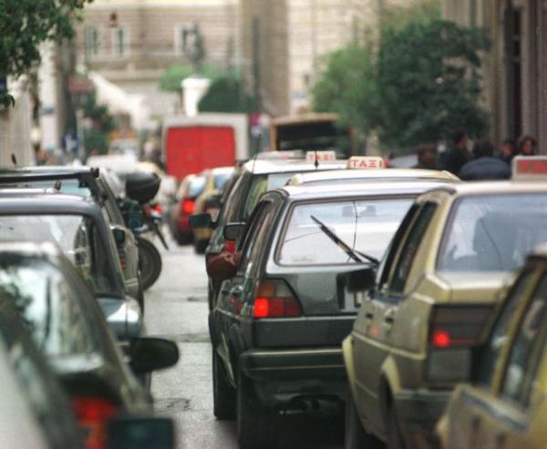 Κυκλοφοριακό χάος στους δρόμους της Αθήνας