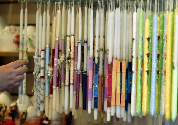 Πασχαλινό ωράριο: Ανοιχτά τα καταστήματα την Κυριακή