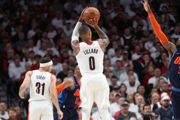 NBA : O «βομβιστής» Λίλαρντ στην κορυφή του TOP 10