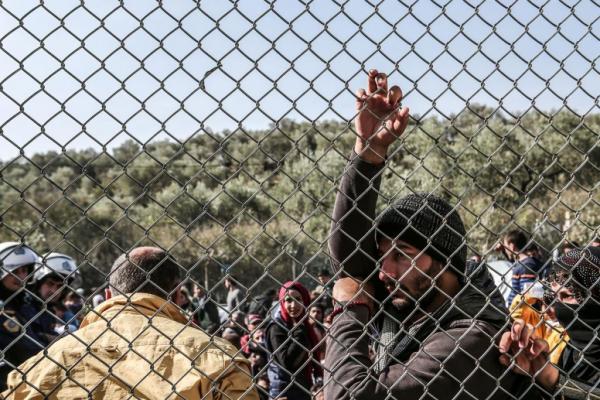 Μαχαίρωσαν 22χρονο πρόσφυγα σε Hot Spot της Λάρισας