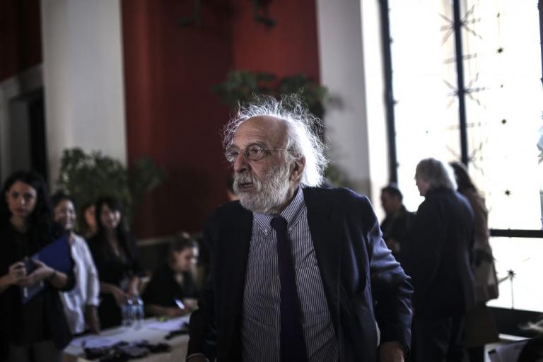 Λυκουρέζος: Δεν με αφορά η υπόθεση «μαφία των φυλακών» – Επιμένω στην αγωγή κατά Παπακώστα