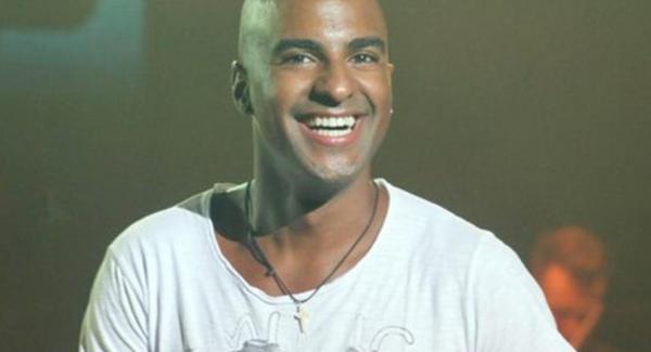 Ησαΐας Ματιάμπα: Το πρώτο Πάσχα με τον γιο του