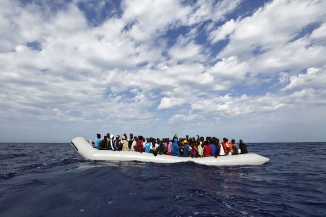 Σαλβίνι για παράτυπους μετανάστες : Ταυτοποιήστε τους και στείλτε τους πίσω
