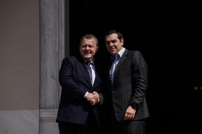 Μεταναστευτικό και Συμφωνία των Πρεσπών στη συνάντηση Τσίπρα – Ράσμουσεν