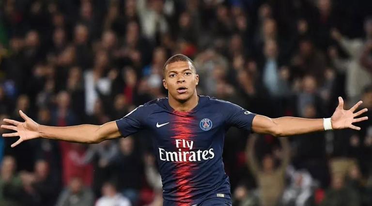 Μπαπέ : Άφησε πίσω Μέσι και Ρονάλντο