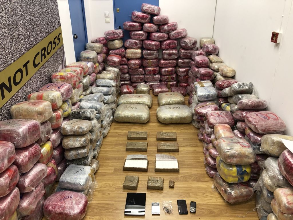 Τρία κυκλώματα διακίνησης ναρκωτικών εξάρθρωσε η ΕΛΑΣ