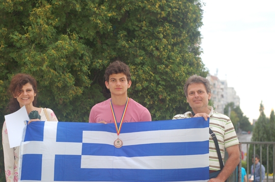 Από το 1ο Λύκειο Αλεξανδρούπολης στο πανεπιστήμιο των… αστροναυτών στις Η.Π.Α!