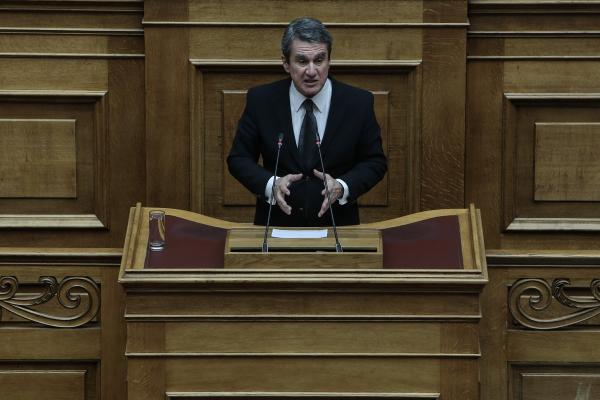 Άρση ασυλίας του Ανδρέα Λοβέρδου εισηγείται η Επιτροπή Δεοντολογίας