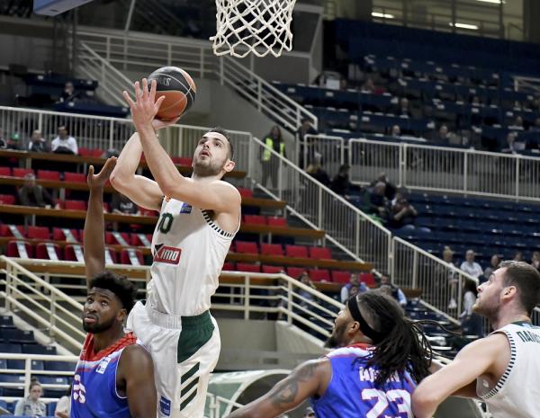 Παπαπέτρου : «Έτσι θα προκριθεί ο Παναθηναϊκός»