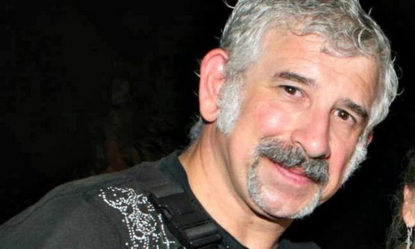 Ο Πέτρος Φιλιππίδης «τρολάρει« τον Γαϊτάνο!