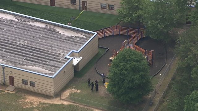 Τρόμος στις ΗΠΑ: 10 μαθητές δημοτικού τραυματίστηκαν στην αυλή του σχολείου τους από πυρά