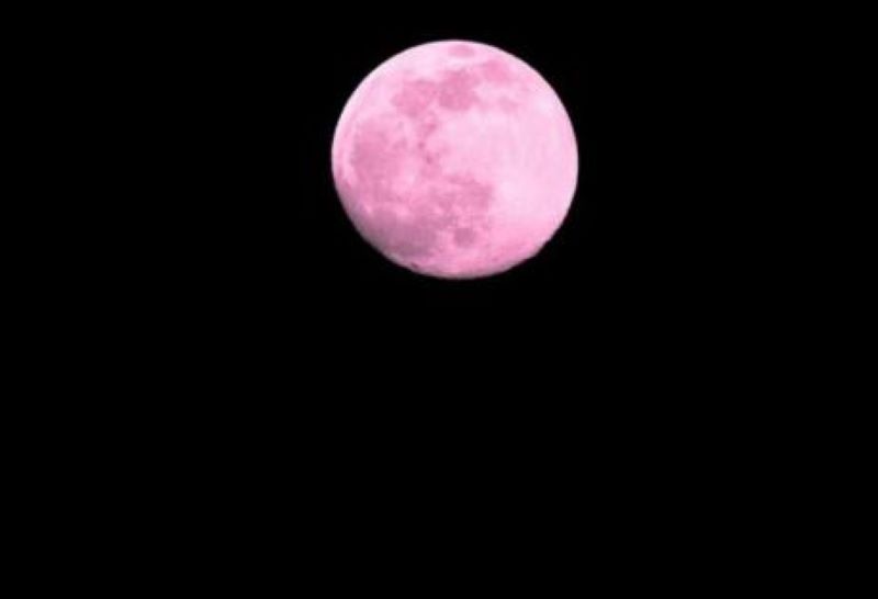 Απόψε το εντυπωσιακό «Ροζ» φεγγάρι