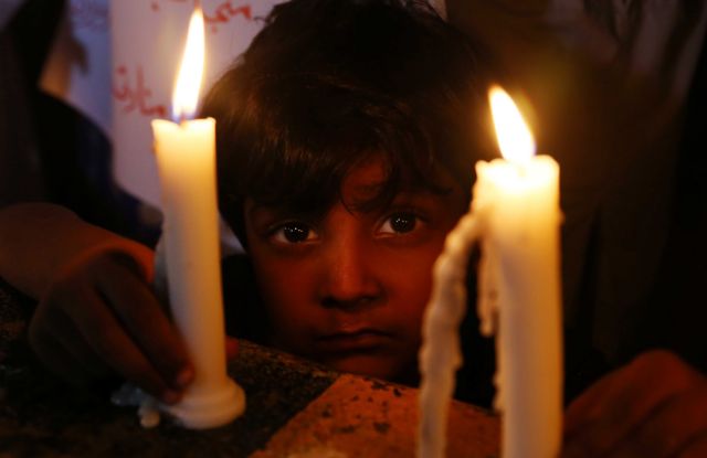 Σρι Λάνκα: Με αίμα βάφτηκε το Πάσχα – Εκατόμβη νεκρών από τις επιθέσεις