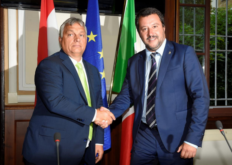 Die Zeit: Η ευρωπαϊκή Ακροδεξιά ονειρεύεται την κατάληψη της ΕΕ