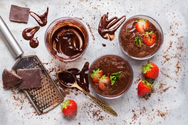 Λαχταριστή μους σοκολάτας με μπράντι