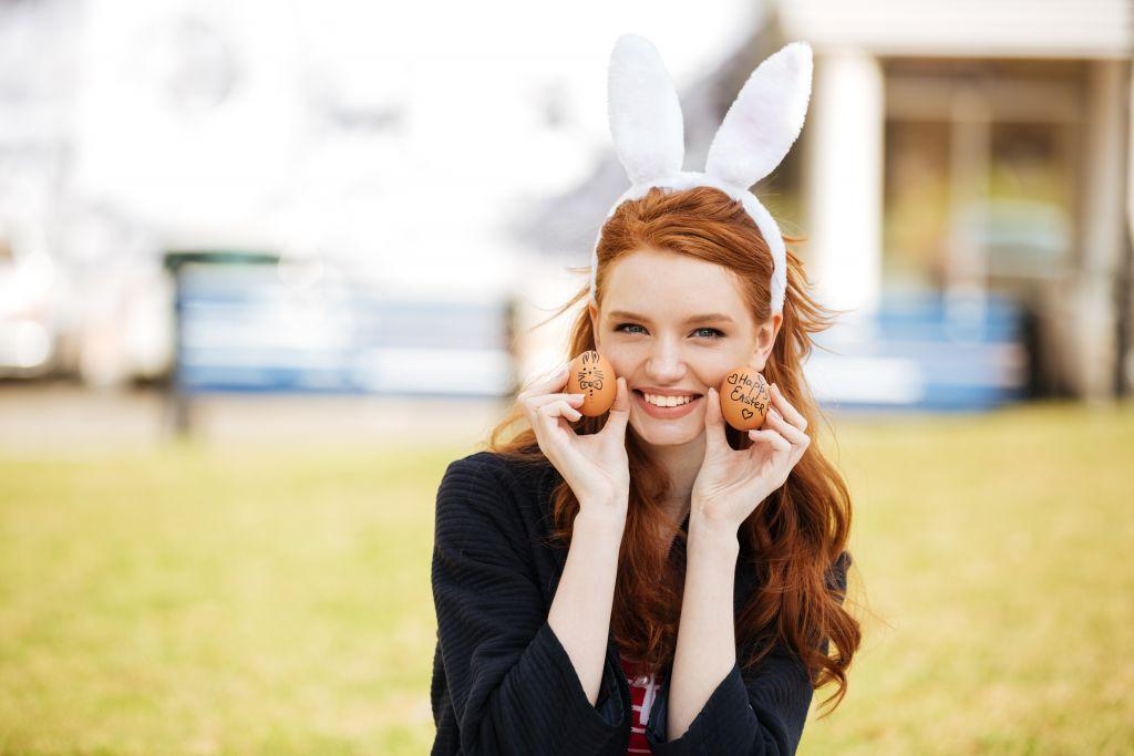 Πώς θα αποφύγετε το φούσκωμα μετά το τραπέζι του Πάσχα | in.gr