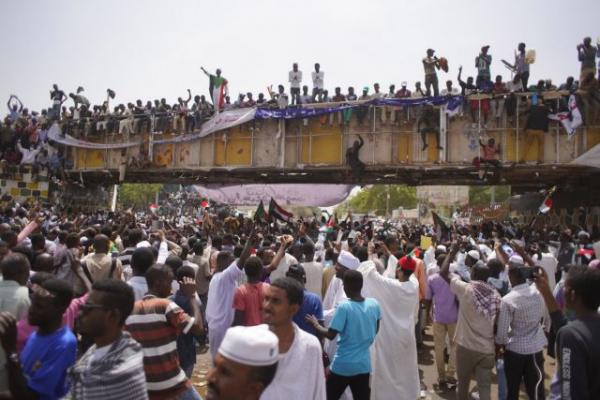 Τουλάχιστον 16 νεκροί στο Σουδάν από αδέσποτες σφαίρες
