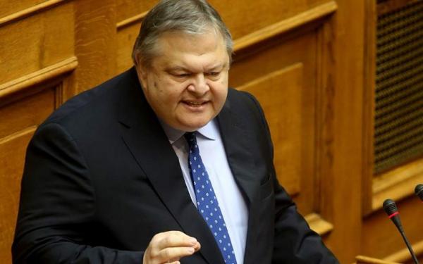 Βενιζέλος για Novartis: Πρέπει να αναρωτηθεί κανείς γιατί ο κ. Τσίπρας επιμένει