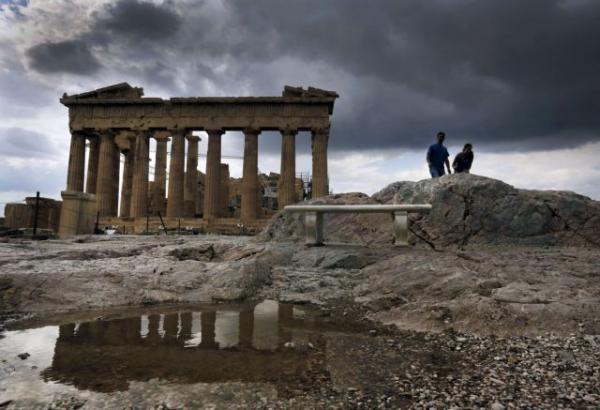 Τρομακτικές μαρτυρίες από τον κεραυνό στην Ακρόπολη: «Με χτύπησε μία λάμψη»