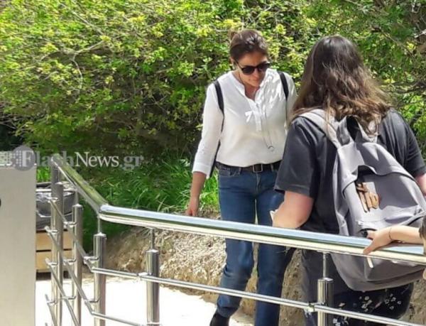 Η Περιστέρα στην Κνωσσό – Περιμένει τον Τσίπρα για το Πάσχα