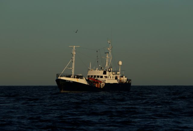 Επετεύχθη συμφωνία για τους εγκλωβισμένους μετανάστες σε πλοίο ανοιχτά της Μάλτας