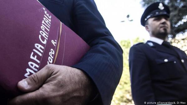 Μπίζνες με την επωνυμία «Μαφία»