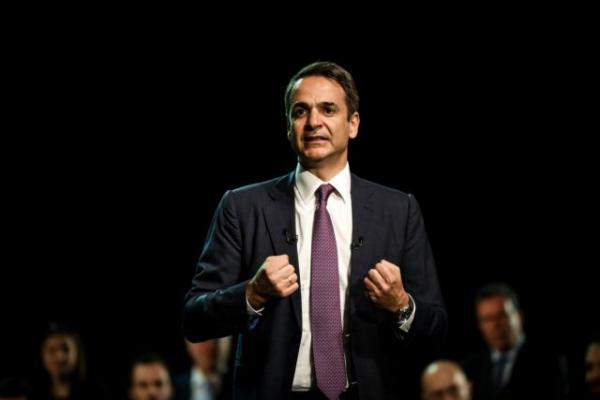 Μητσοτάκης για 21η Απριλίου: Χρέος μας να θωρακίσουμε τη Δημοκρατία απέναντι στις σύγχρονες απειλές