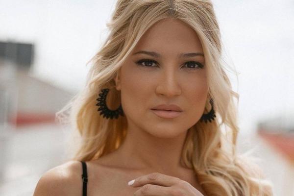 Έκοψε η Φαίη Σκορδά τον Κωνσταντίνο Βασάλο από την εκπομπή της