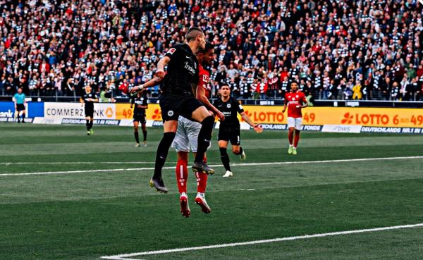 Σόκαρε την Άιντραχτ η Μάιντζ (vid)